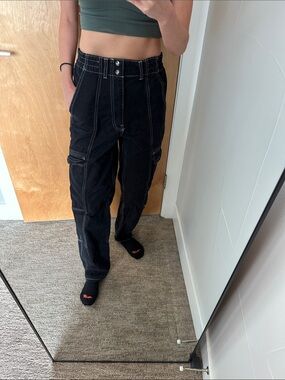 Women's Black Cargo-Stitch Jeans